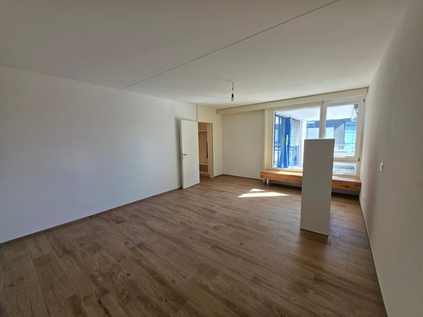 Helle 2.5-Zimmer-Wohnung mit Balkon 9