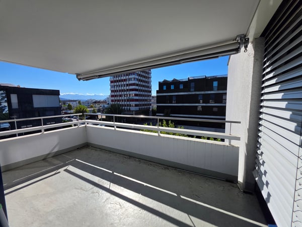 Helle 2.5-Zimmer-Wohnung mit Balkon 7