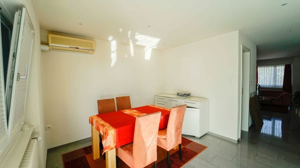 Mehrfamilienhaus mit 11 Einheiten an Zentraler Lage 4