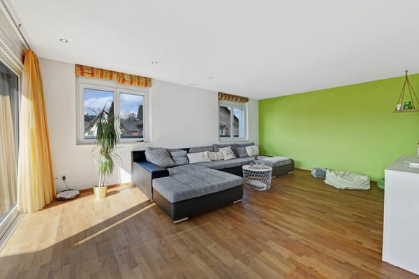 Leben und Arbeiten im Herzen von Lütisburg - vielseitige Liegenschaft mit Charakter 6