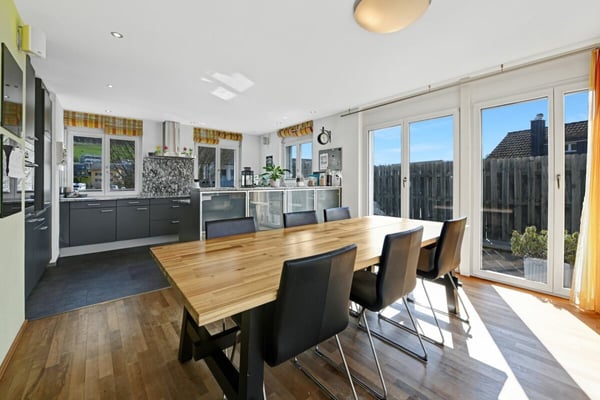 Leben und Arbeiten im Herzen von Lütisburg - vielseitige Liegenschaft mit Charakter 9