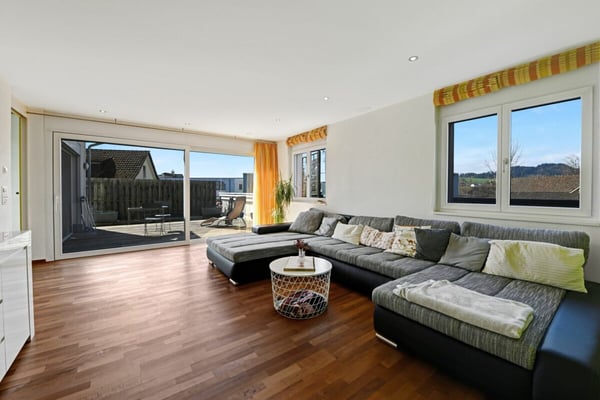 Leben und Arbeiten im Herzen von Lütisburg - vielseitige Liegenschaft mit Charakter 5