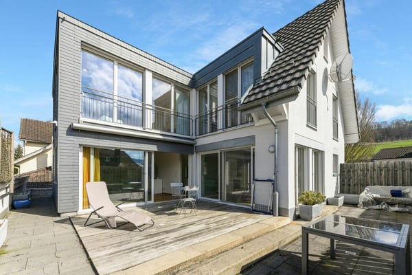 Leben und Arbeiten im Herzen von Lütisburg - vielseitige Liegenschaft mit Charakter 12