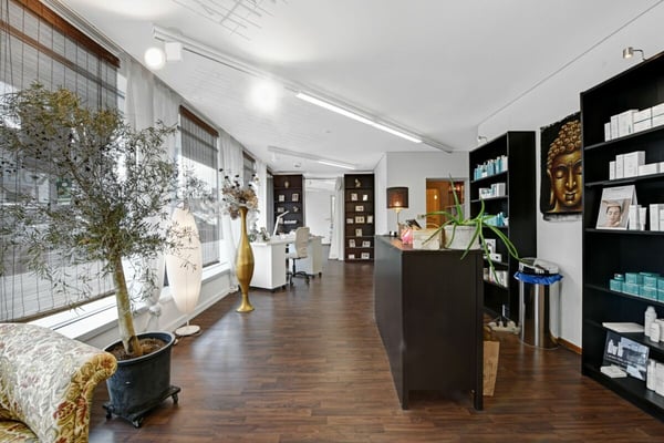 Leben und Arbeiten im Herzen von Lütisburg - vielseitige Liegenschaft mit Charakter 24