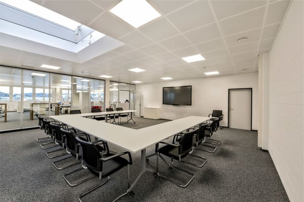 Co-Working Arbeitsplätze - Sitzungszimmer - Schulungsraum 9