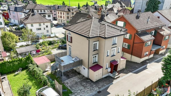 Historischer Charme trifft modernen Komfort - Einfamilienhaus mit Einliegerwohnung 3