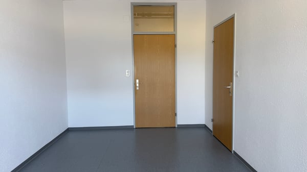 Büro 60m1 mit zwei separaten Räumen 7