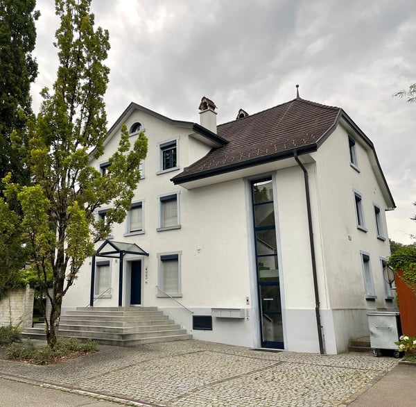 Grosszügiger Gewerberaum – zentral in Aadorf gelegen 1