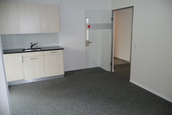 Büroräumlichkeiten im Zentrum von Aadorf – hell, modern, flexibel 6
