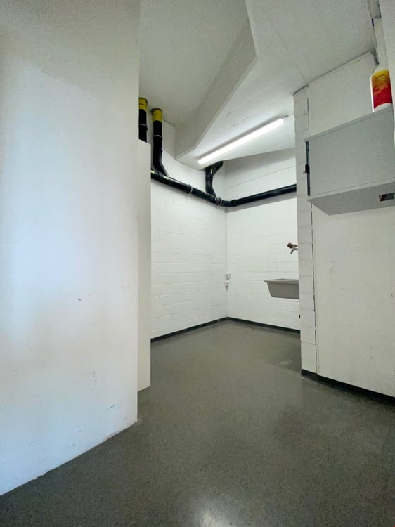 geräumige Gewerberäumlichkeiten mit interessantem Grundriss 11