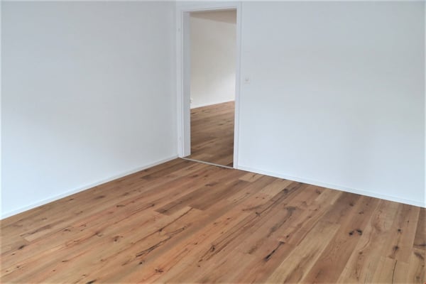 helle, moderne 5.5 Zi.-Wohnung 4