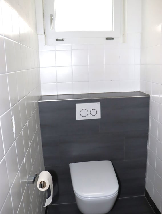 sehr grosse 2-stöckige 6.5 Zi.-Wohnung an ruhiger Lage (ideal für Wohngemeinschaften) 7