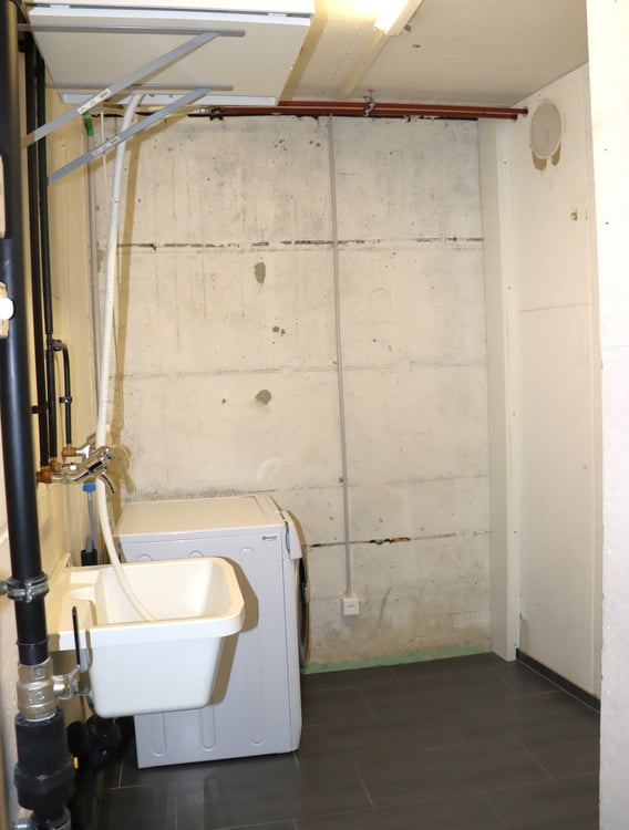 sehr grosse 2-stöckige 6.5 Zi.-Wohnung an ruhiger Lage (ideal für Wohngemeinschaften) 15