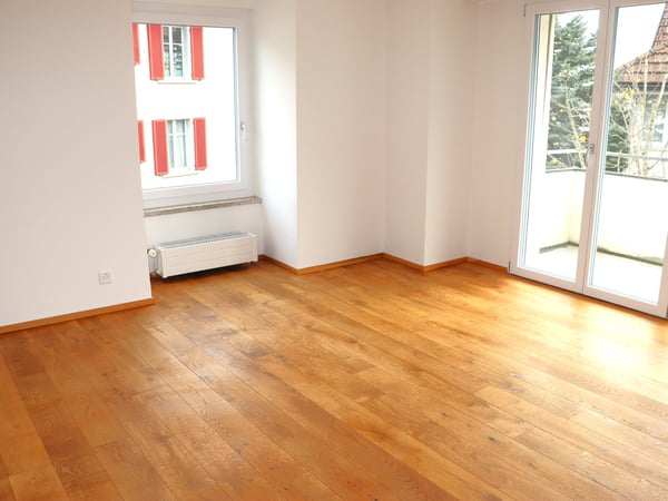 6 Zi.-Wohnung mit Balkon in ruhigem Wohnquartier 7