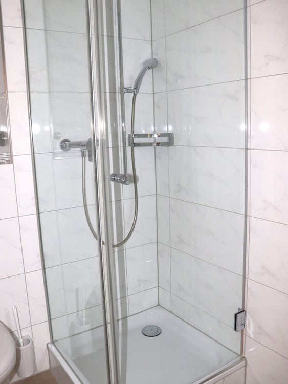 moderne 2.5 Zi.-Wohnung mit Balkon 8