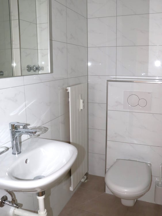 moderne 2.5 Zi.-Wohnung mit Balkon 7