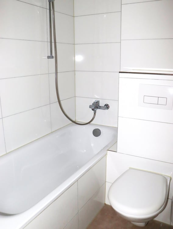 helle, moderne 1 Zi.-Wohnung mit Balkon 3