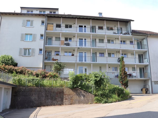 originelle 3.5 Zi.-DACH-Wohnung mit Balkon 15