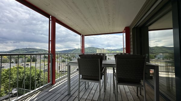 SONNENVERWÖHNT MIT WEITBLICK 4