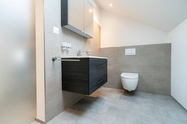 MODERNE UND STILLVOLLE DACHWOHNUNG 7