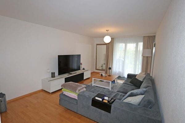 ZENTRAL MIT EINLADENDEM GARTEN 2