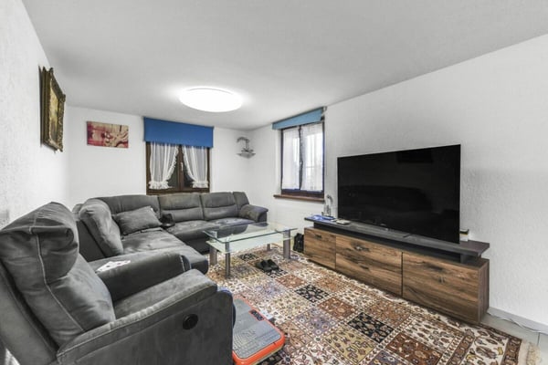 Multifunktionales Zweifamilienhaus mit grosszügigem Platzangebot, in nächster Nähe zum See 37