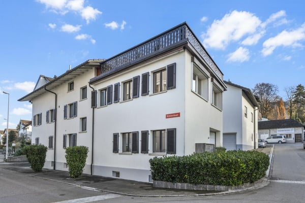 Multifunktionales Zweifamilienhaus mit grosszügigem Platzangebot, in nächster Nähe zum See 15