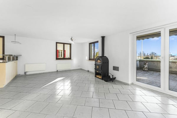 Multifunktionales Zweifamilienhaus mit grosszügigem Platzangebot, in nächster Nähe zum See 18