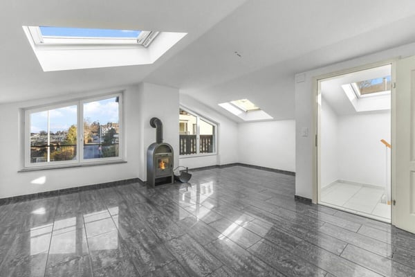 Multifunktionales Zweifamilienhaus mit grosszügigem Platzangebot, in nächster Nähe zum See 4