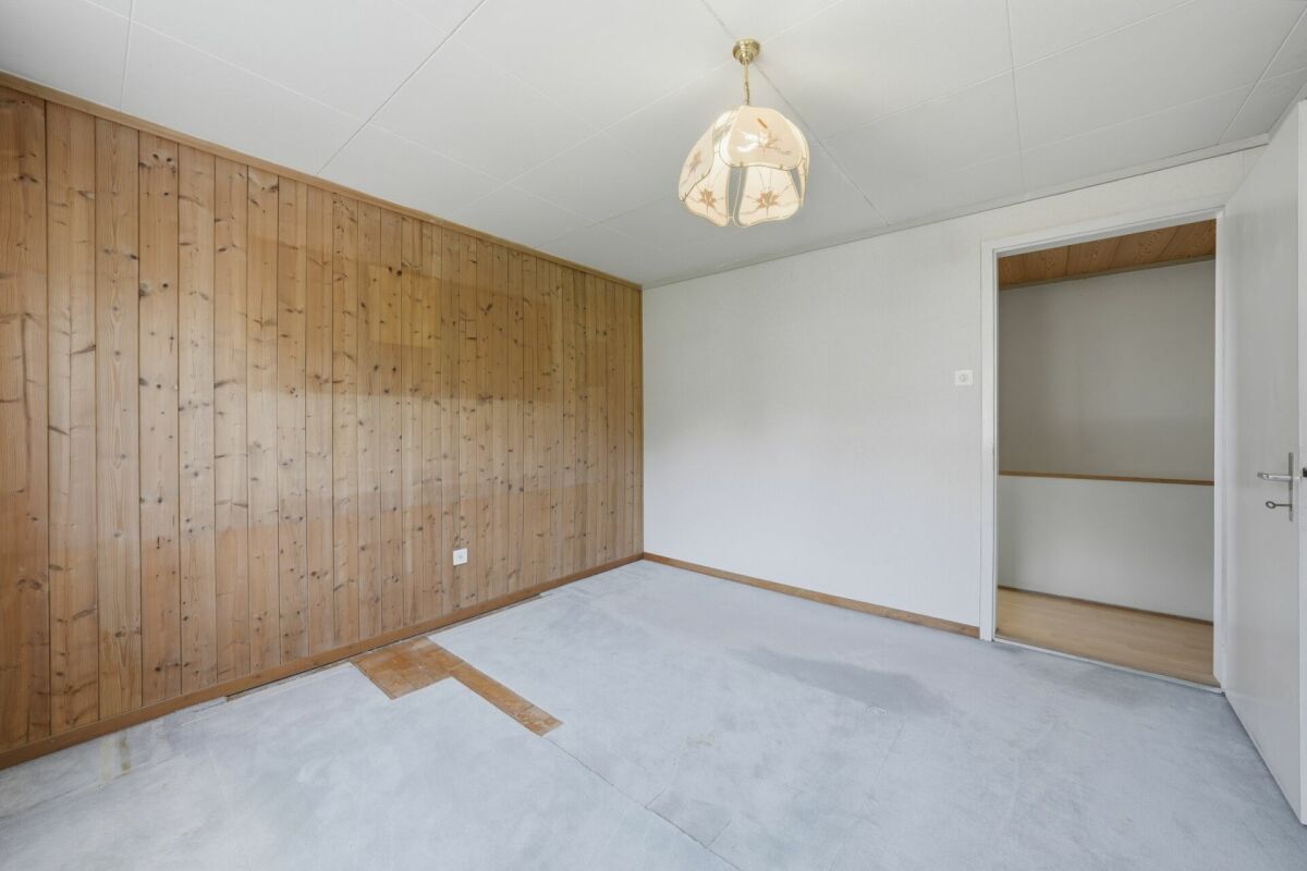 Charmantes Doppel-Einfamilienhaus mit Wintergarten und Garage an traumhafter Lage