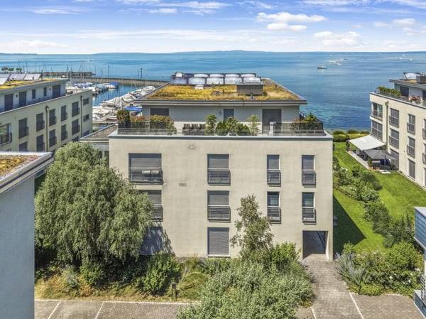 Exklusives, privilegiertes Wohnen, direkt am See an unverbaubarer Lage und mit traumhafter Aussicht 37