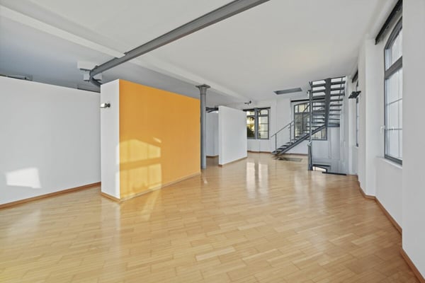 Einzigartiges, historisches Loft-Haus mit Seesicht und viel Raum zum Wohnen und Arbeiten 28