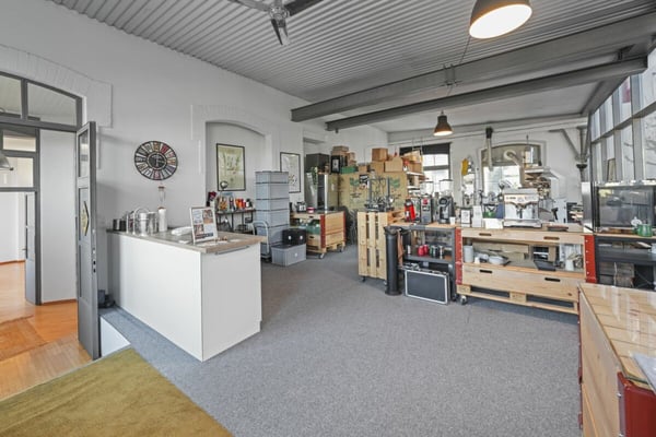 Einzigartiges, historisches Loft-Haus mit Seesicht und viel Raum zum Wohnen und Arbeiten 53