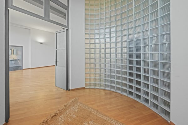 Einzigartiges, historisches Loft-Haus mit Seesicht und viel Raum zum Wohnen und Arbeiten 23
