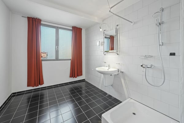 Einzigartiges, historisches Loft-Haus mit Seesicht und viel Raum zum Wohnen und Arbeiten 51