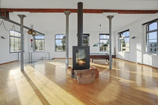Einzigartiges, historisches Loft-Haus mit Seesicht und viel Raum zum Wohnen und Arbeiten 46