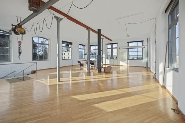 Einzigartiges, historisches Loft-Haus mit Seesicht und viel Raum zum Wohnen und Arbeiten 7