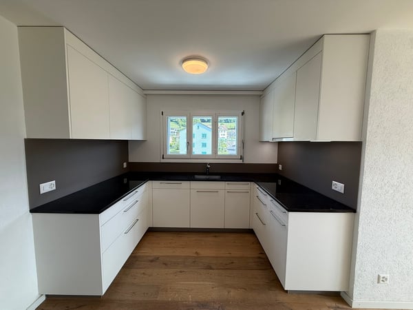 1.5-Zimmer Maisonettewohnung mit Terrasse & Balkon 2