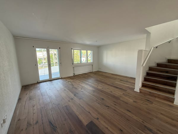 1.5-Zimmer Maisonettewohnung mit Terrasse & Balkon 3