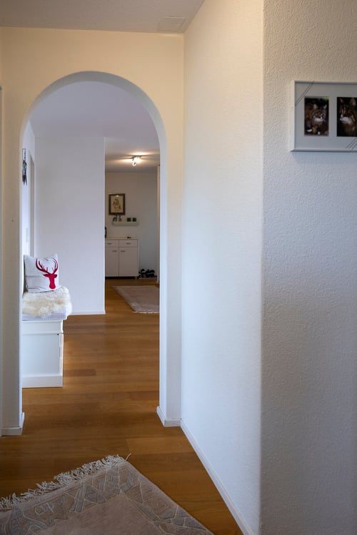 4½-Zimmerwohnung im 3. OG mit unverbaubarer Weitsicht auf See und Berge 6