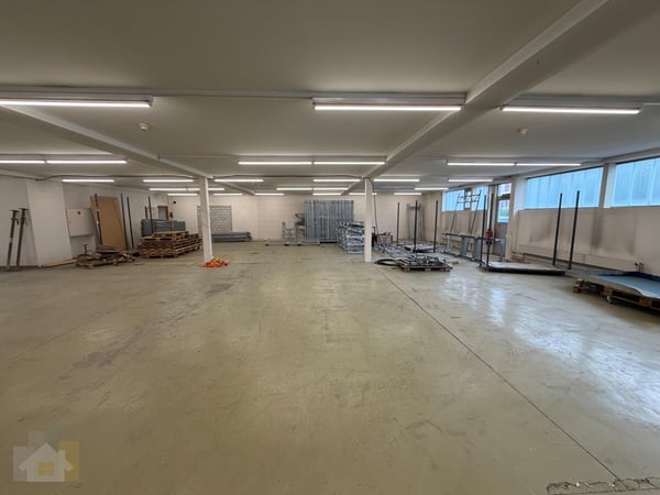 350 m2 Lagerfläche in Romanshorn ideal für Handwerk & Gewerbe 2
