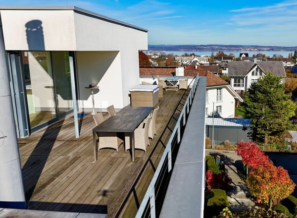 Luxuriöses 2.5-Zimmer-Wohnerlebnis mit Seepanoramablick in Bottighofen TG 5