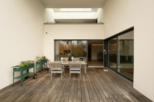 Luxuriöses 2.5-Zimmer-Wohnerlebnis mit Seepanoramablick in Bottighofen TG 7