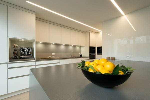 Luxuriöses 2.5-Zimmer-Wohnerlebnis mit Seepanoramablick in Bottighofen TG 12