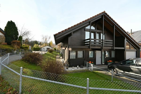 Charmantes 1.5-Zimmer-Einfamilienhaus - Ländlicher Charme trifft moderne Nachhaltigkeit 5