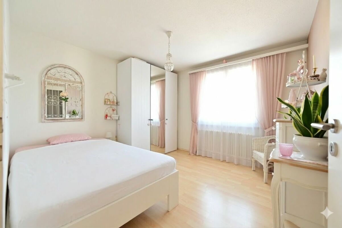 7.5-Zimmer Eck-Einfamilienhaus