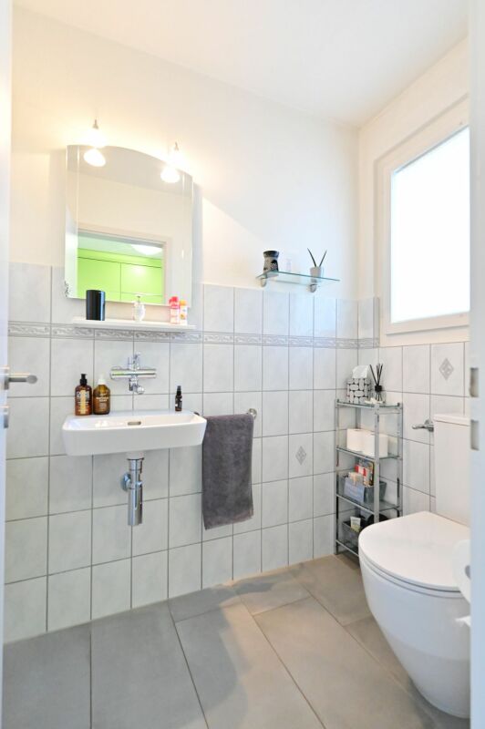 7.5-Zimmer Eck-Einfamilienhaus