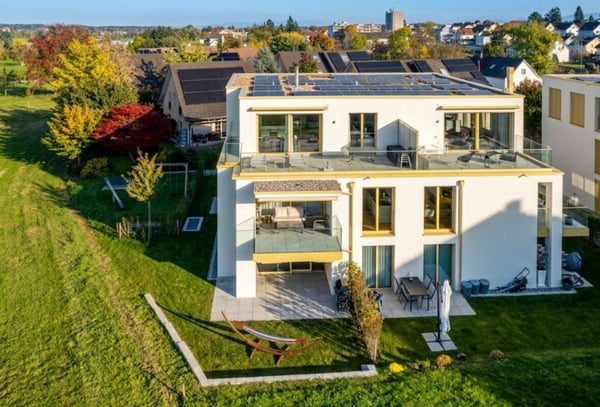 3.5-Zimmer-Gartenwohnung an ruhiger Naturlage 2