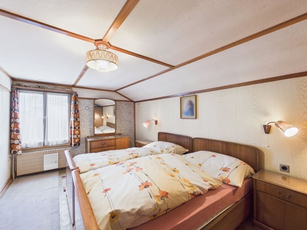 Einfamilienhaus mit viel Potenzial in Seenähe, umgeben von traumhafter Bergwelt 7