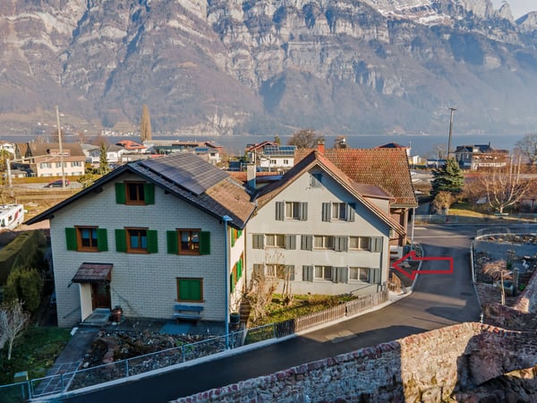 Einfamilienhaus mit viel Potenzial in Seenähe, umgeben von traumhafter Bergwelt 2